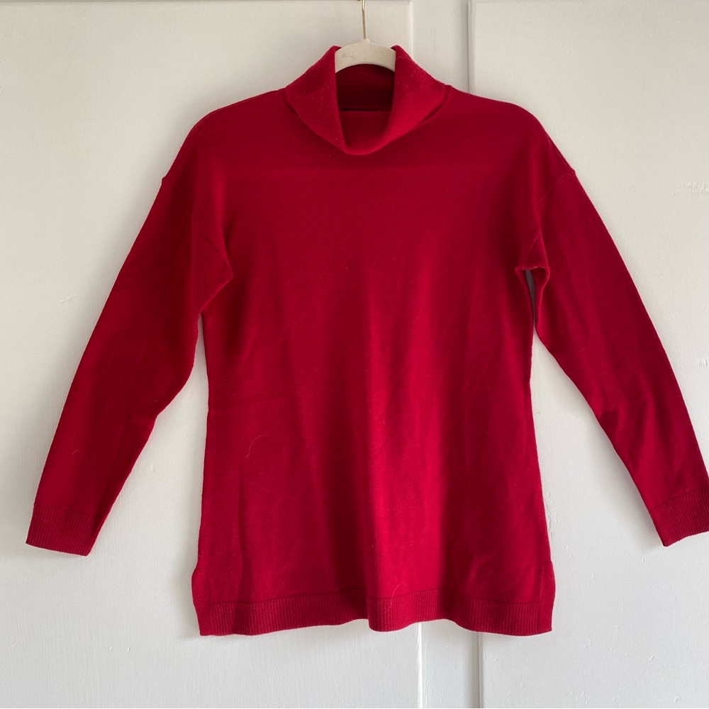 Talbots Merino Wool Under Layer Cherry Red Turtleneck Sweater Medium Petite